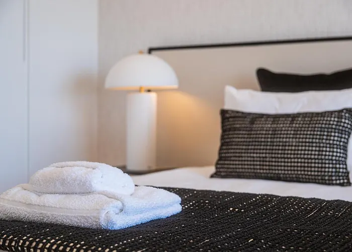 Veiga - Luxury Modern Design With Large Beautiful Garden Hébergement de vacances Albufeira