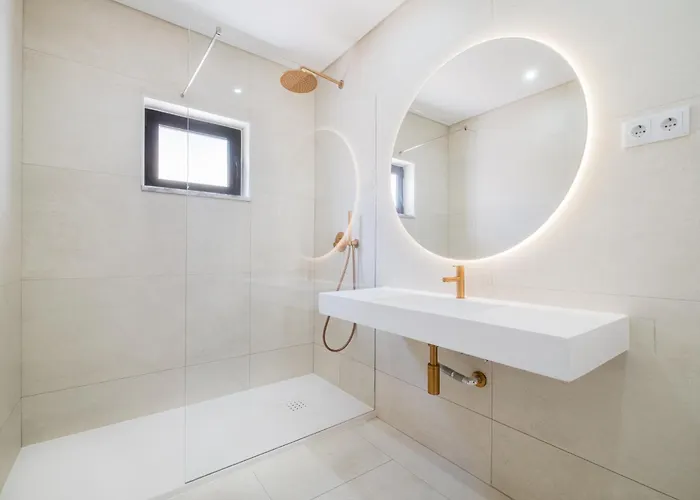 Veiga - Luxury Modern Design With Large Beautiful Garden Albufeira