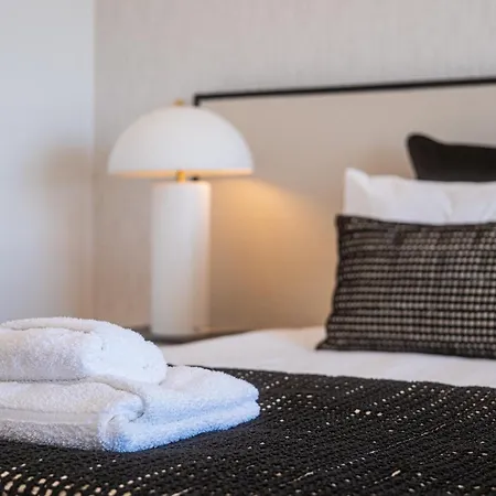 Veiga - Luxury Modern Design With Large Beautiful Garden Feriehus Albufeira