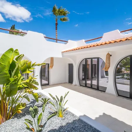 Veiga - Luxury Modern Design With Large Beautiful Garden Ferienhaus *