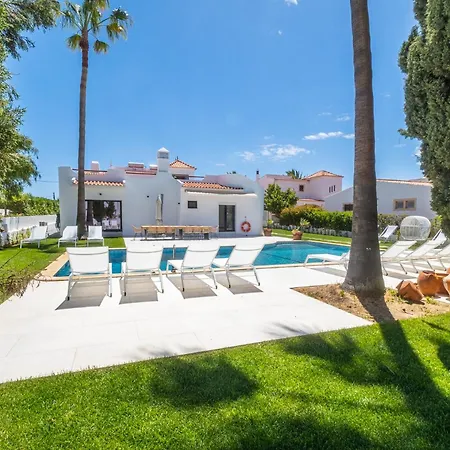 Veiga - Luxury Modern Design With Large Beautiful Garden * Albufeira