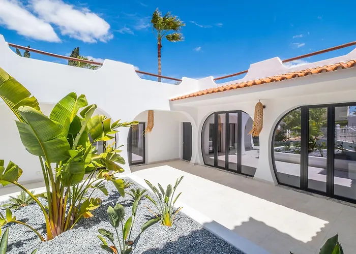 Veiga - Luxury Modern Design With Large Beautiful Garden Nyaraló *