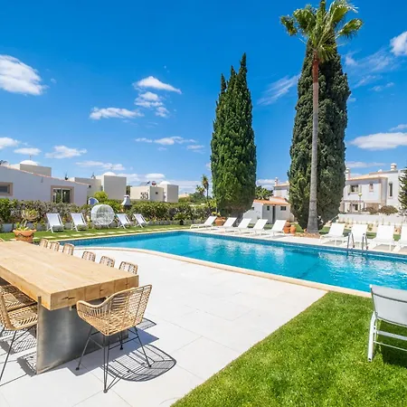 Veiga - Luxury Modern Design With Large Beautiful Garden Tatil Evi Albufeira