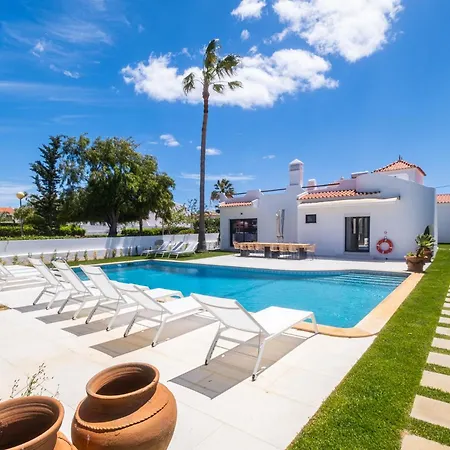 Veiga - Luxury Modern Design With Large Beautiful Garden Albufeira