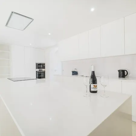 Tatil Evi Veiga - Luxury Modern Design With Large Beautiful Garden *